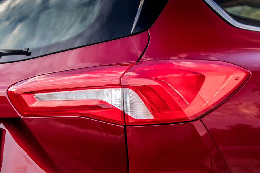 Детали экстерьера Ford Focus Vignale Turnier 2018 года  (WW) (фото 38 из 40)